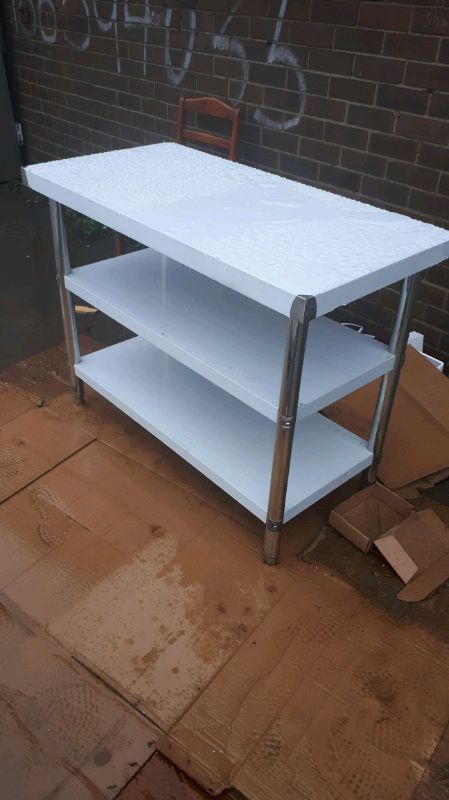 Stainless steel catering table 3 shelves 4ft