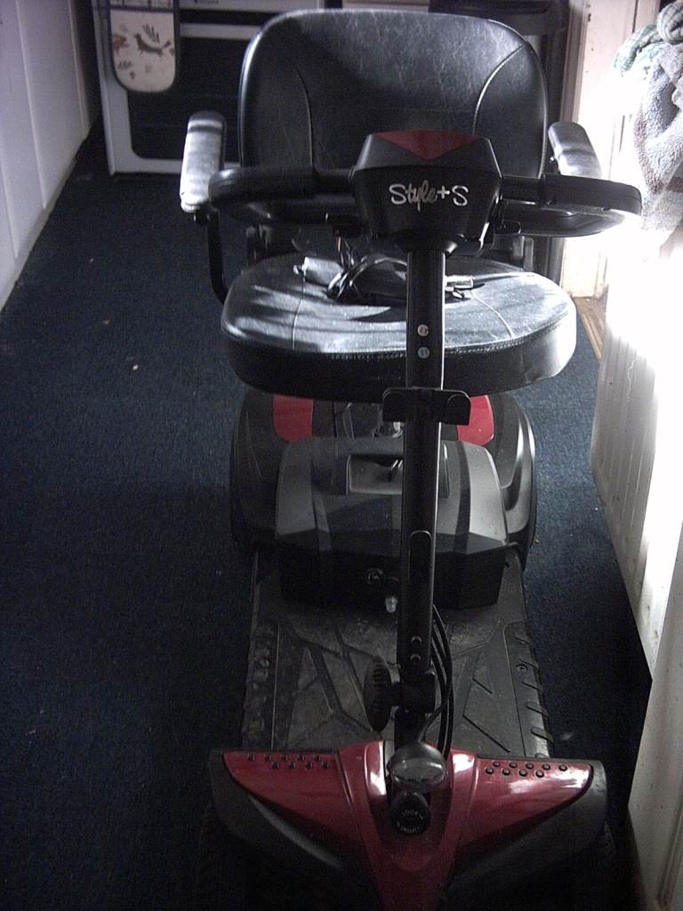 Mobility scooter