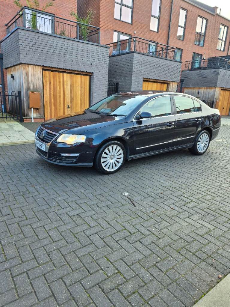 Volkswagen, PASSAT, Saloon, 2009, Semi-Auto, 1968 (cc), 4 doors