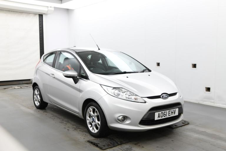 FORD FIESTA 1.4 Zetec 2011