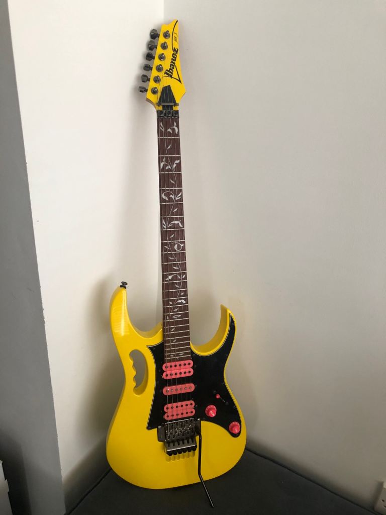Ibanez JEM Junior Steve Vai Limited Edition Yellow Guitar
