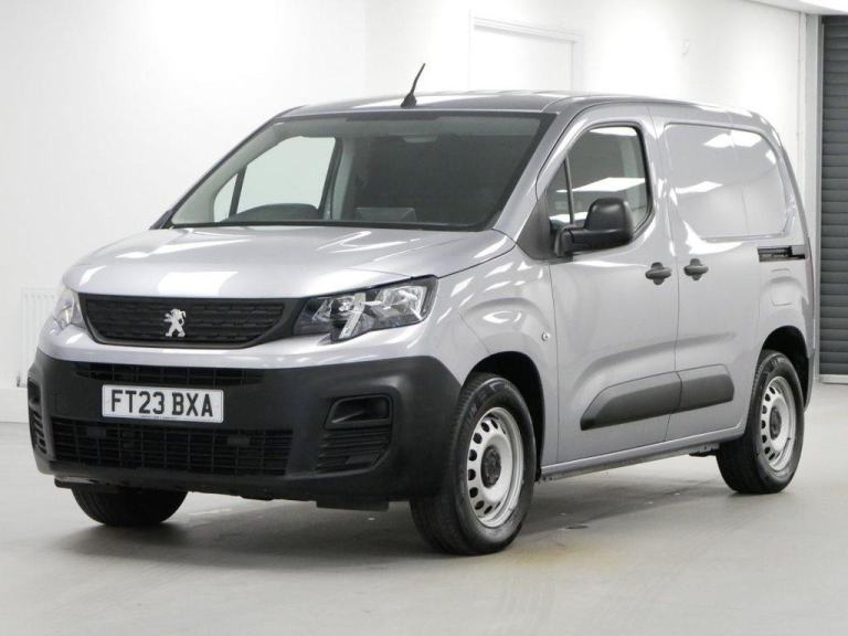 2023 PEUGEOT E-PARTNER 100 KW 50 KWH 800 L1 PROFESSIONAL PREMIUM + AUTOMATIC