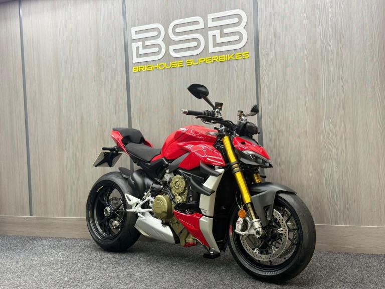 2020 70 Ducati Streetfighter V4S 1100 S ABS - FSH 
