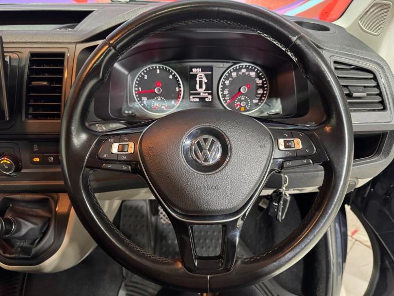 2017 Volkswagen Transporter 2.0 BiTDI BMT 204 Highline Kombi Van 4MOTION Crew Van Diesel Manual