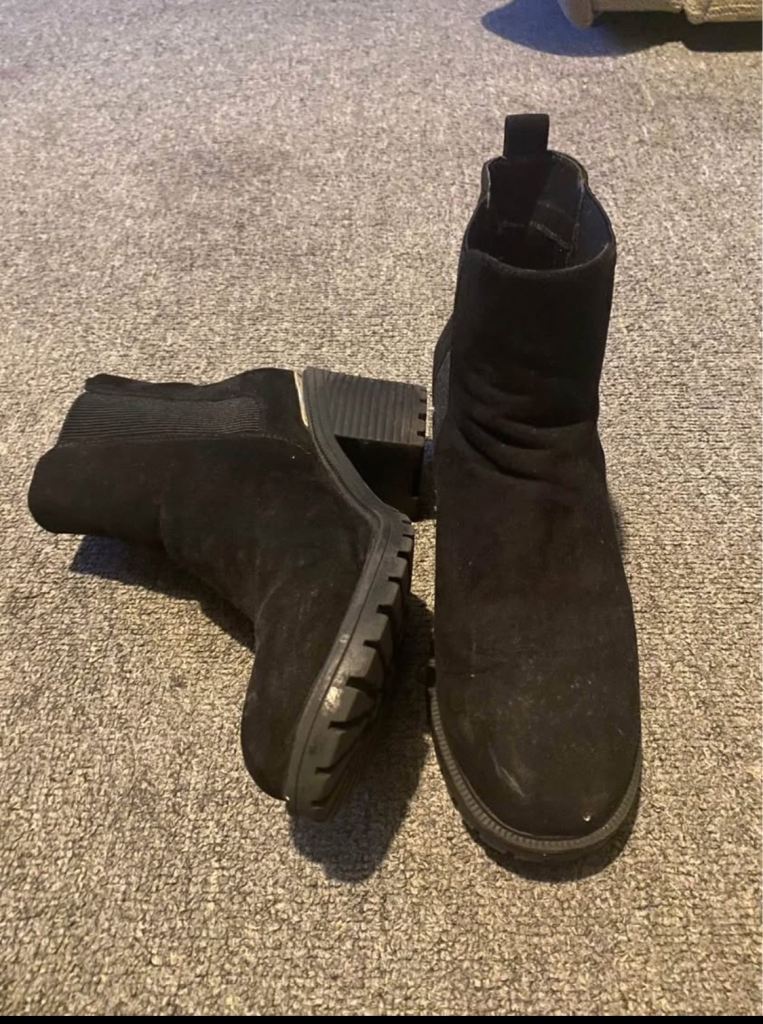 Women boots 