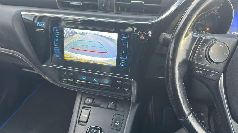 2015 Toyota Auris 1.8 Hybrid Icon 5dr CVT ESTATE Petrol/Electric Hybrid Automatic