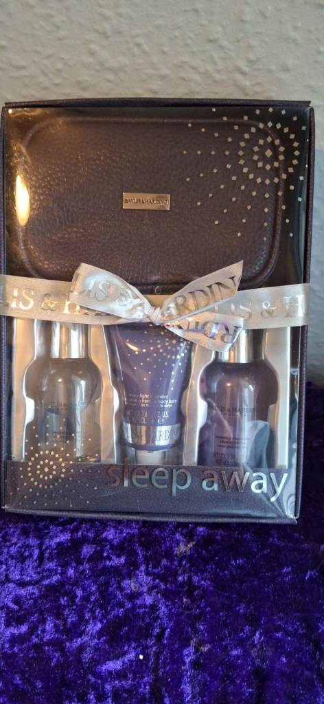 Ladies Smelly Gift Sets