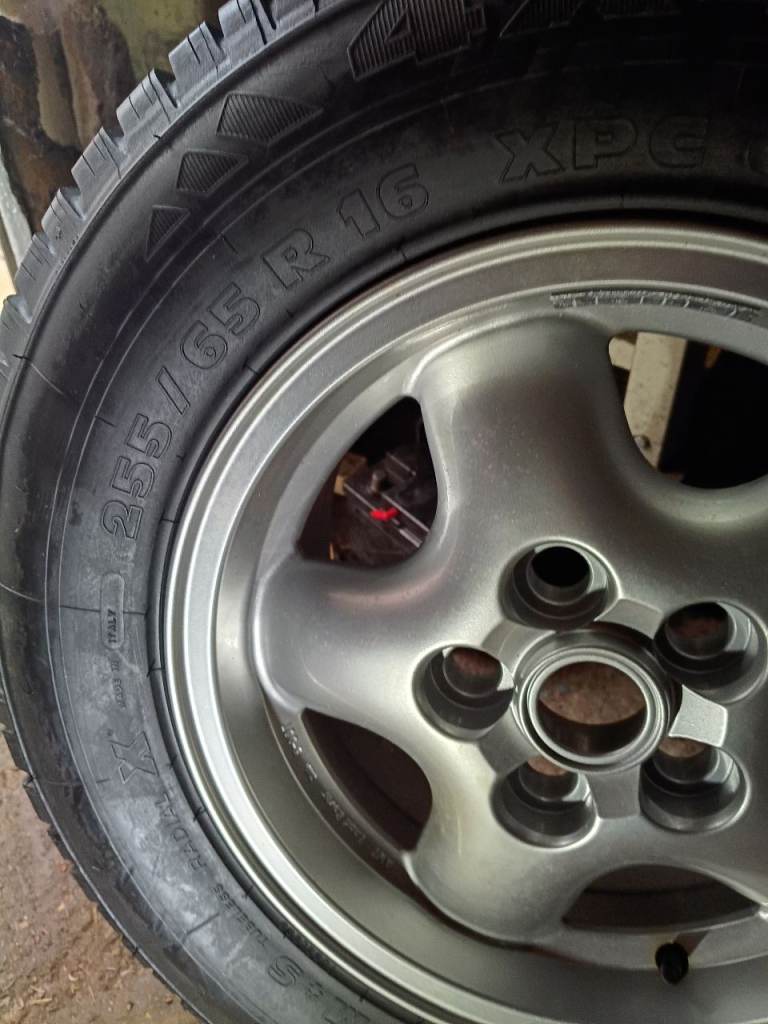 Land Rover alloy wheel and Michelin tyre