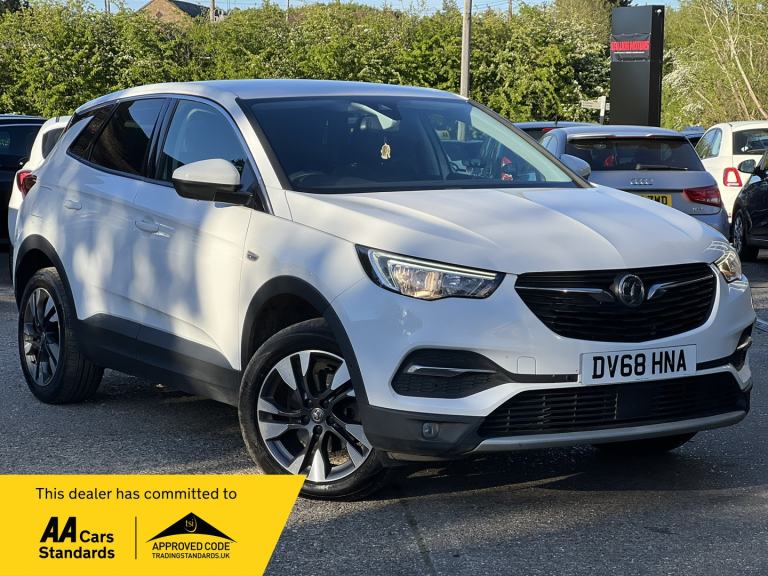 VAUXHALL GRANDLAND X 1.2 Turbo Sport Nav 2018