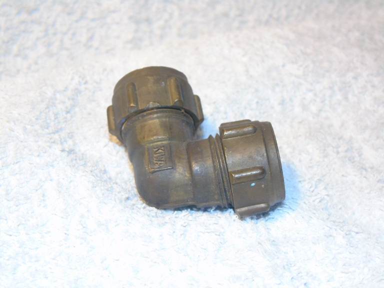 15mm Compression Elbow complete with Compression Rings