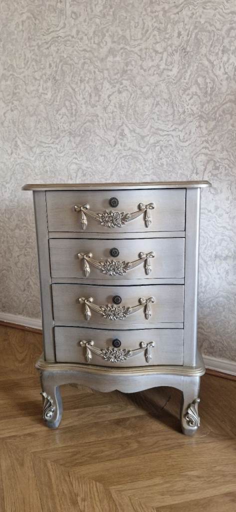 Toulouse dunelm Chic Silver Bedside Table / Chest of Drawers – Good Condition