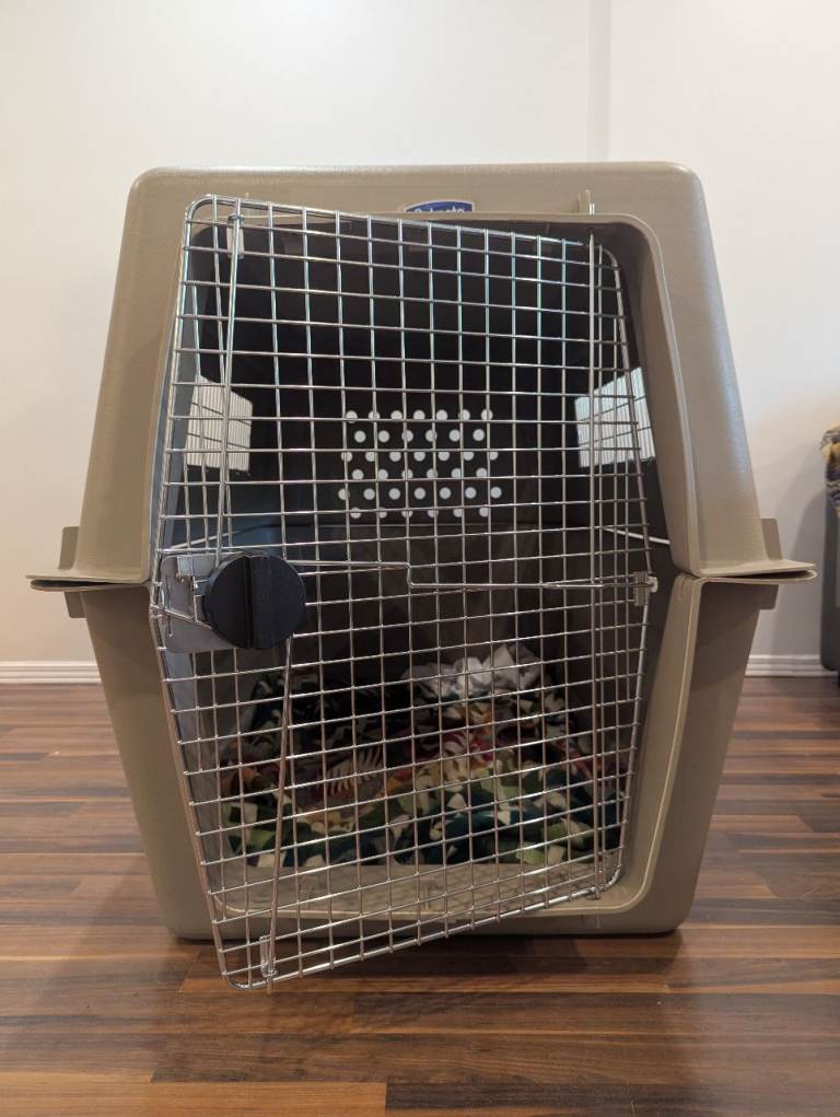 XL IATA Compliant Pet Travel Crate