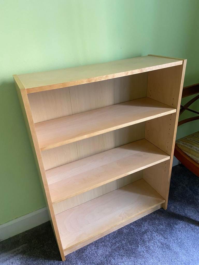 2x bookshelves
