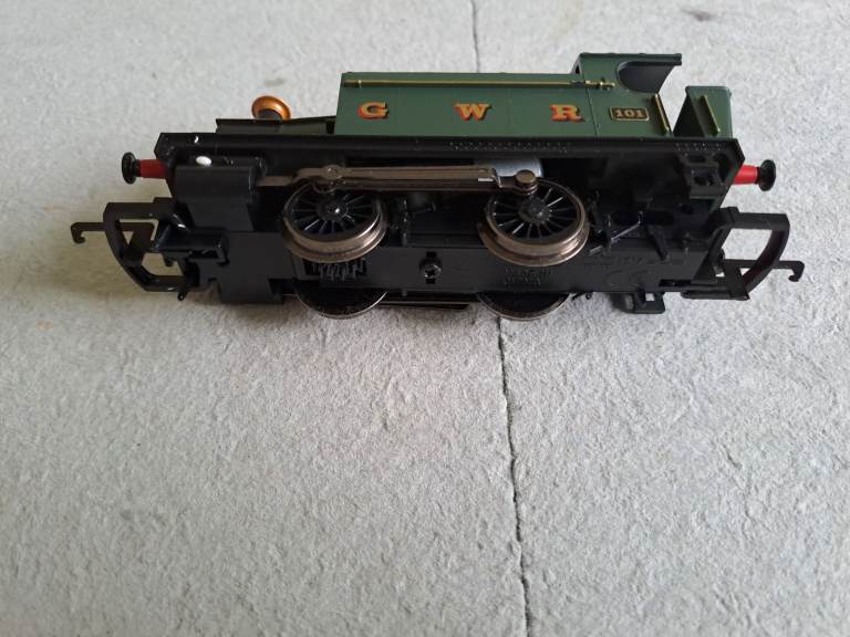 Hornby GWR 0-4-0 Class 101 loco
