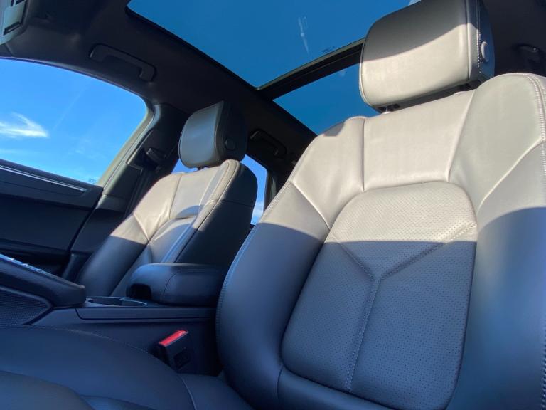2020 Porsche Macan 2.0T PDK - Panoramic Sunroof &amp; Bose Audio &amp; PASM &amp; Huge Spec 4x4 P...