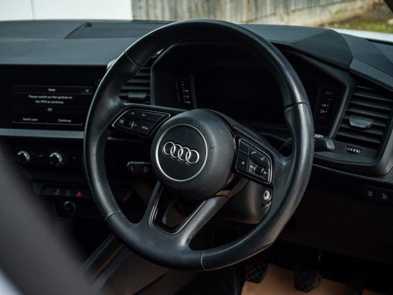 2022 Audi A1 1.0 TFSI 30 Technik Sportback Euro 6 (s/s) 5dr HATCHBACK Petrol Manual