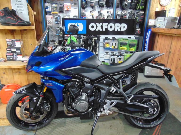 Triumph Tiger 660 Sport 2022 Adventure Tourer unmarked1529 miles FSH p/x OK 
