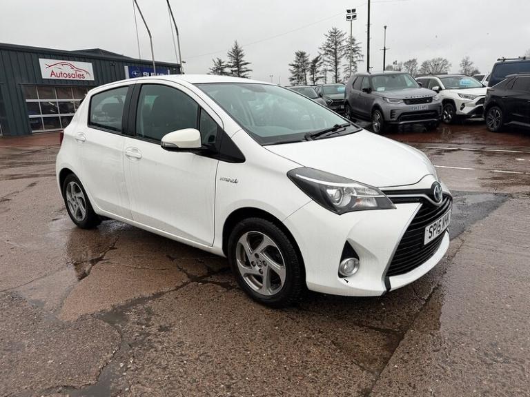 2015 Toyota Yaris 1.5 Hybrid Icon 5dr CVT HATCHBACK PETROL/ELECTRIC Automatic