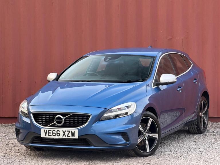 2016 Volvo V40 2.0 T2 R-Design Nav Plus Euro 6 (s/s) 5dr HATCHBACK Petrol Manual