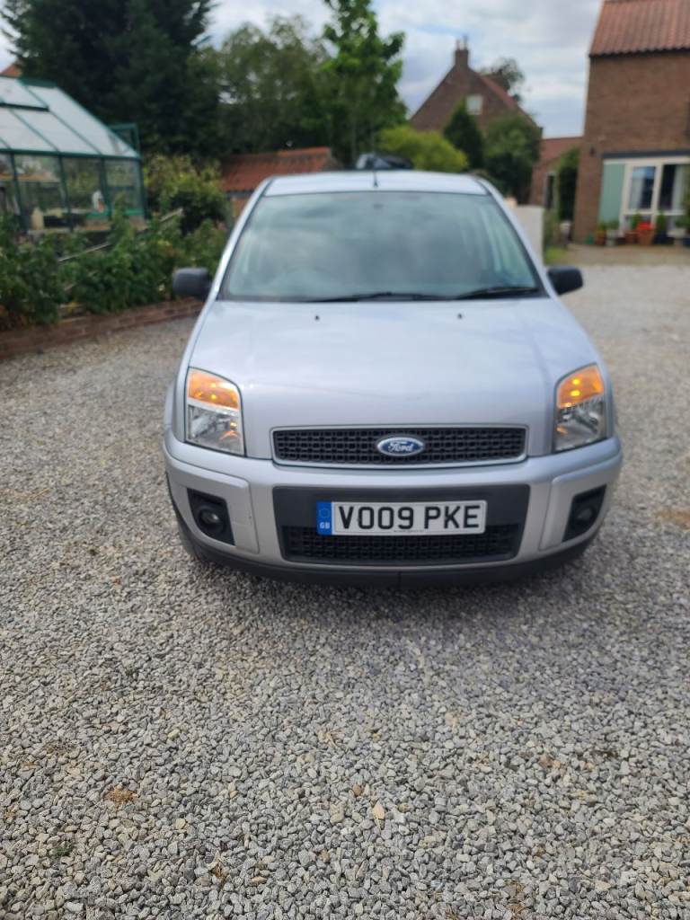 Ford, FUSION, Hatchback, 2009, Manual, 1399 (cc), 5 doors
