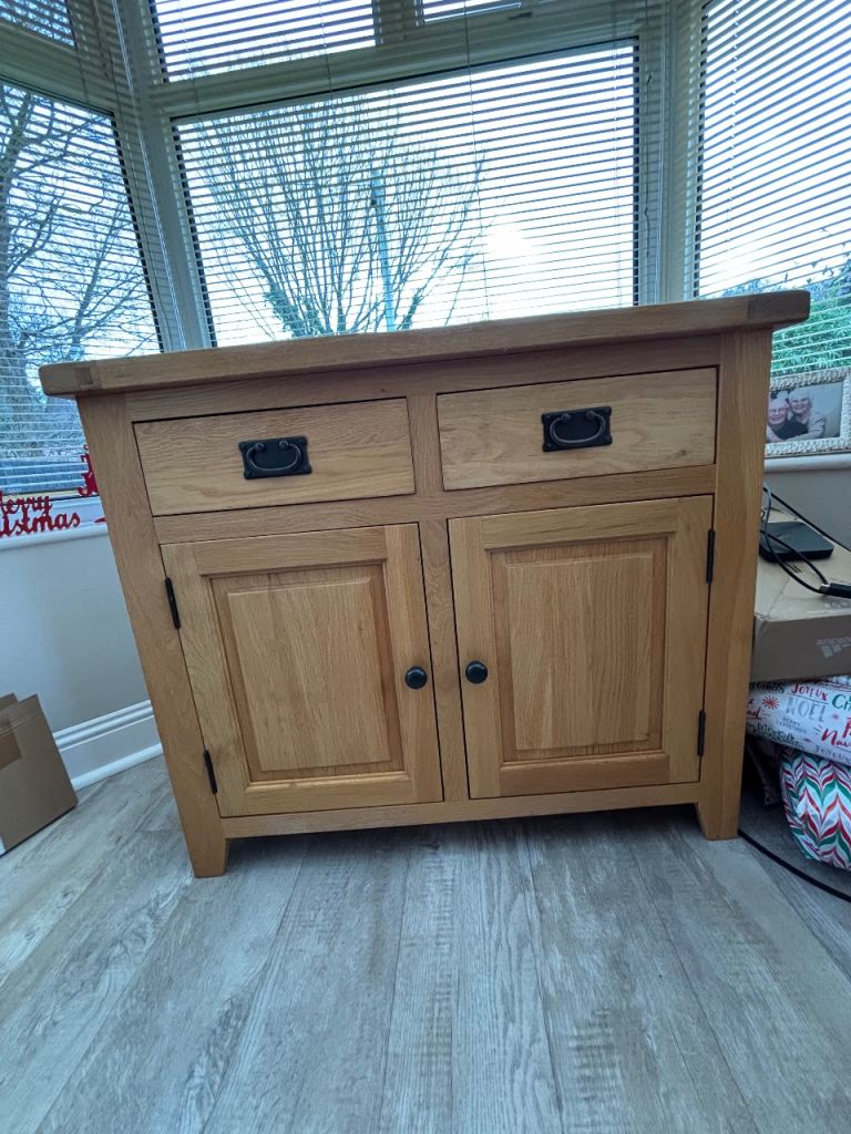 Oak sideboard 