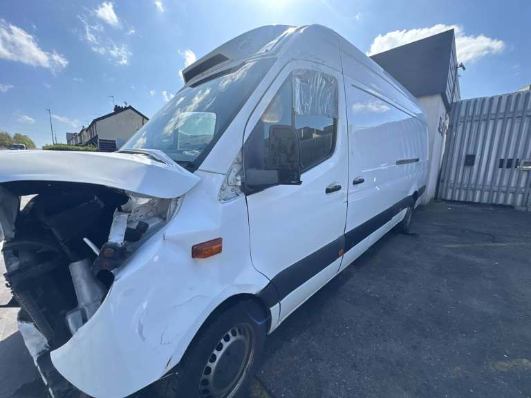 2020 MERCEDES-BENZ SPRINTER 3.5T H2 VAN 2.1 DIESEL 6 SPEED MANUAL BREAKING FOR PARTS