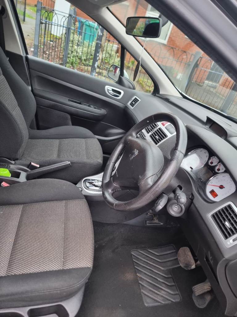Peugeot, 307, Hatchback, 2007, Semi-Auto, 1587 (cc), 5 doors