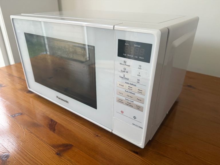 Panasonic Microwave NN-E27JWM – Fully Working – Enfield