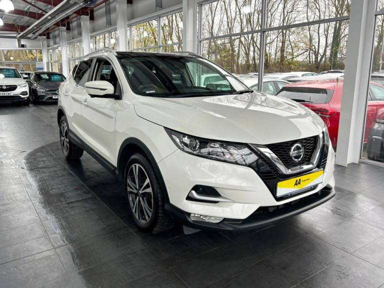 2019 Nissan Qashqai 1.3 DIG-T N-Connecta SUV 5dr Petrol Manual Euro 6 (s/s) (140 ps) F/S/H! HATCH...