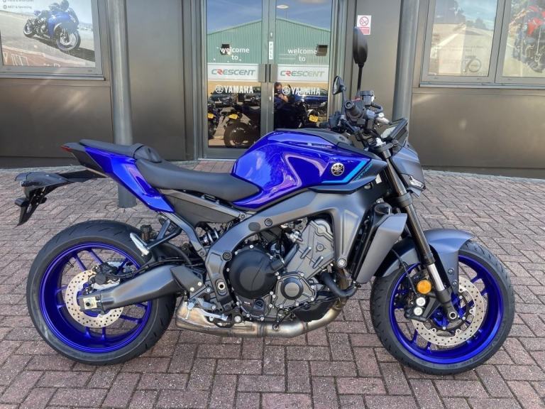YAMAHA MT-09 - ICON BLUE - BRAND NEW - SAVE OVER 500 AT CRESCENT YAMAHA!