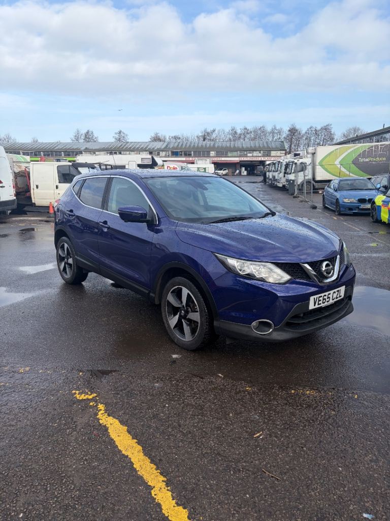 Nissan, QASHQAI, Hatchback, 2015, Manual, 1461 (cc), 5 doors