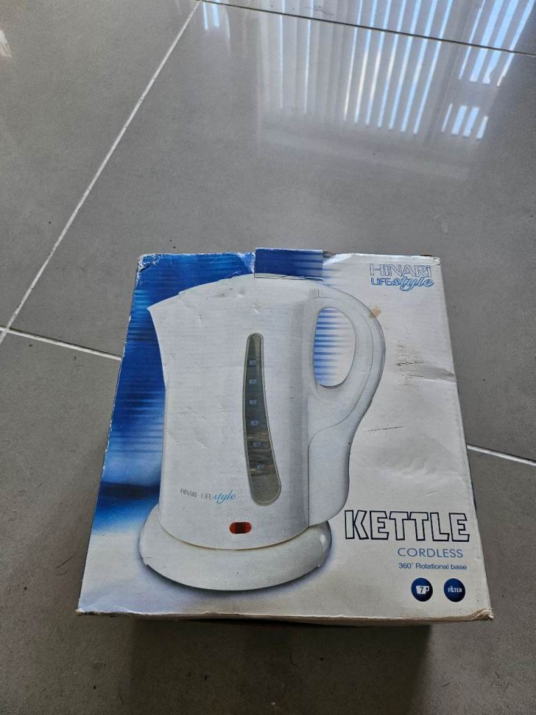 Hinari LifeStyle Cordless Kettle – Brand New in Box