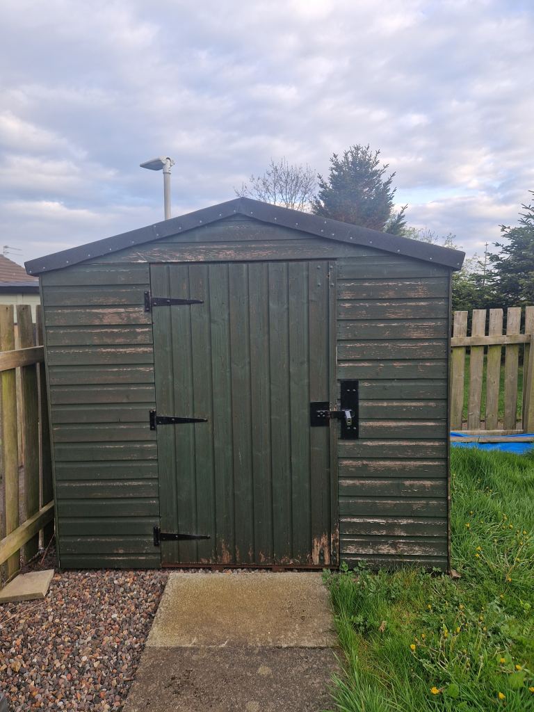Shed for sale 