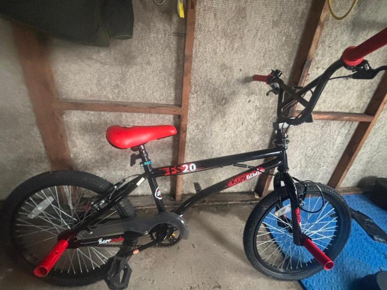 Youths bike 