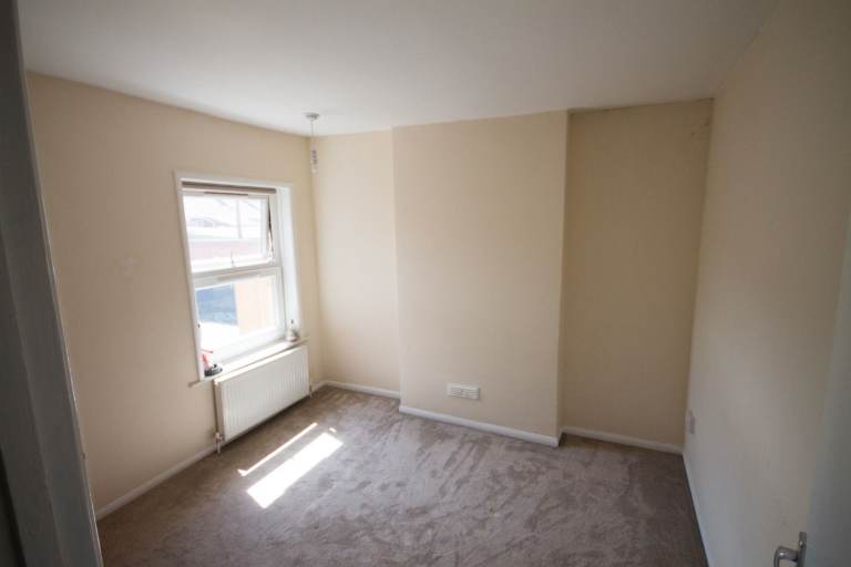 Lovely large two bedroom City Centre end terrace house NR3