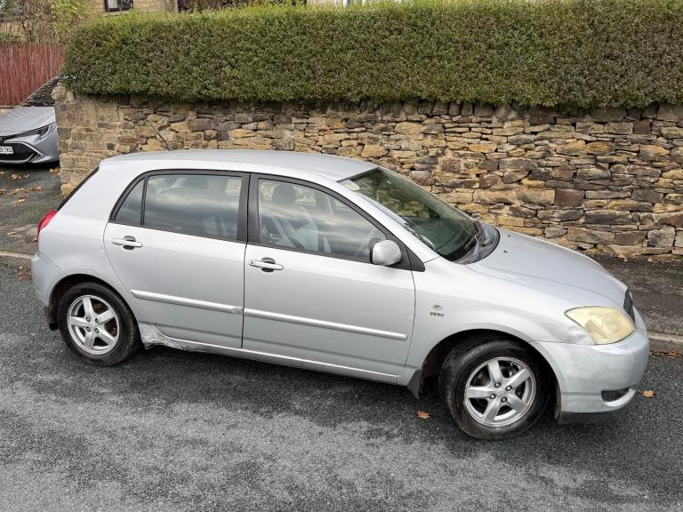 image for 2003 Toyota Corolla VVT-I PETROL MANUAL 5 DOORS HATCHBACK SILVER HATCHBACK Petrol Manual