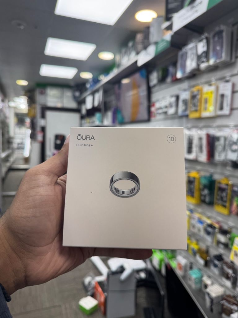 Oura Ring 4 Silver (Size 10) Smart Ring Sizing Kit 