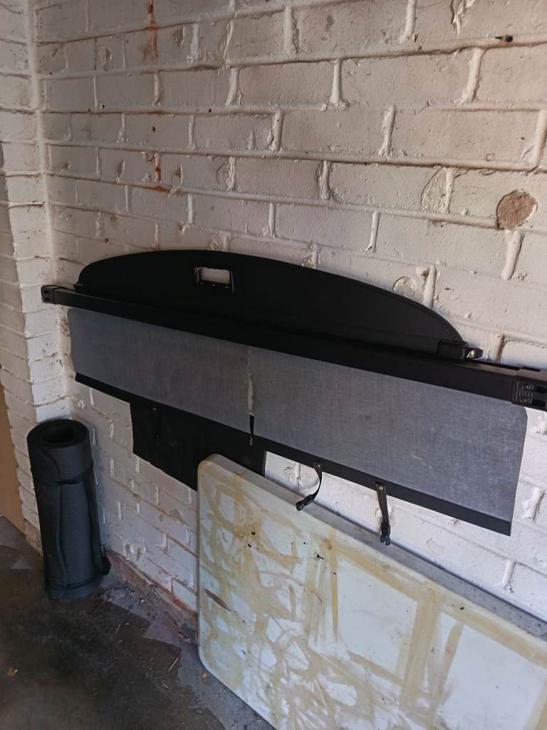 Toyota rav4 rear shelf 