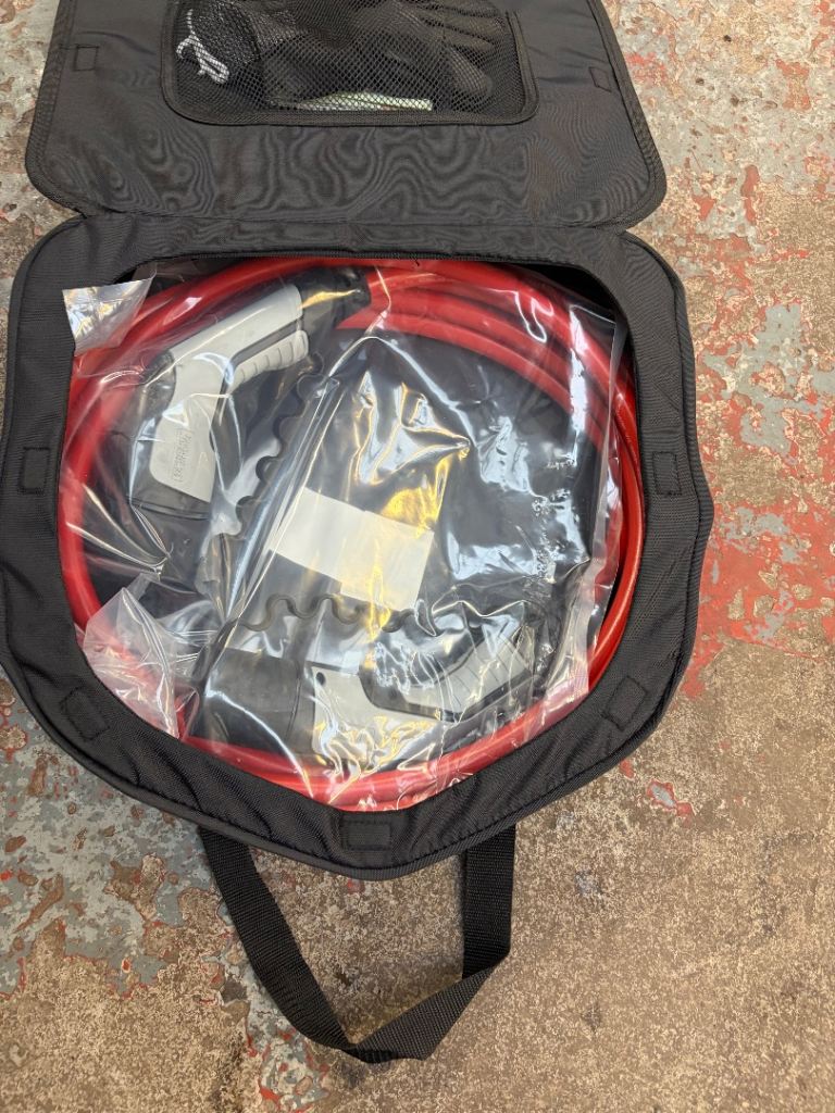 Electric car charging cable 