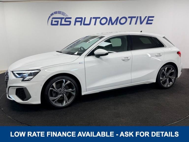 2021 Audi A3 1.5 TFSI 35 S-LINE S-TRONIC AUTO 150 BHP + SAT NAV + HEATED LEATHER Hatchback Petrol...