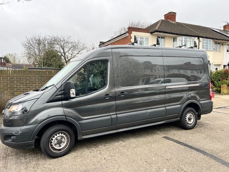 🚚 LWB Van and SWB Available – Same Day & Nationwide Courier
