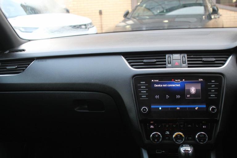 2018 Skoda Octavia 2.0 TSI vRS 5dr DSG HATCHBACK PETROL Automatic