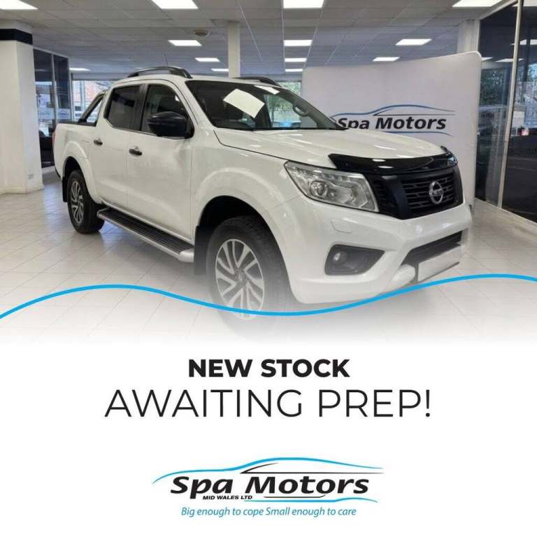 2016 Nissan Navara Double Cab Pick Up Tekna 2.3dCi 190 4WD PICK UP DIESEL Manual