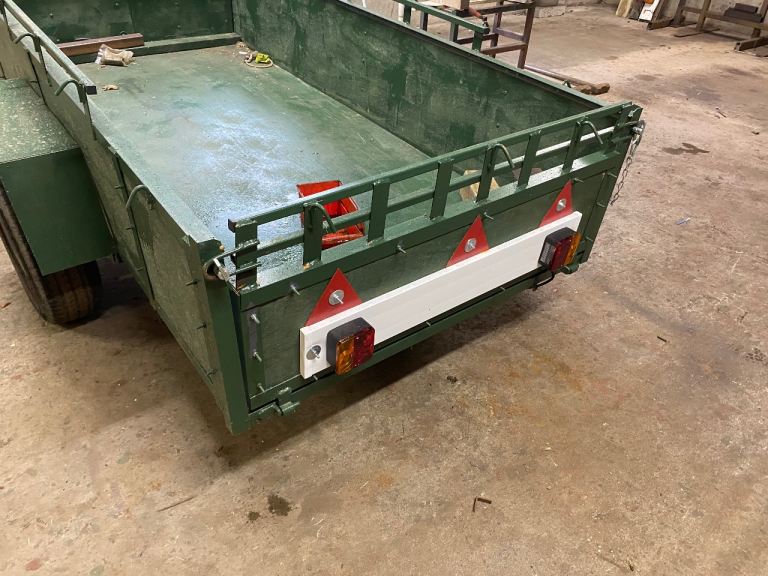 8ftx4ft single axle trailer 