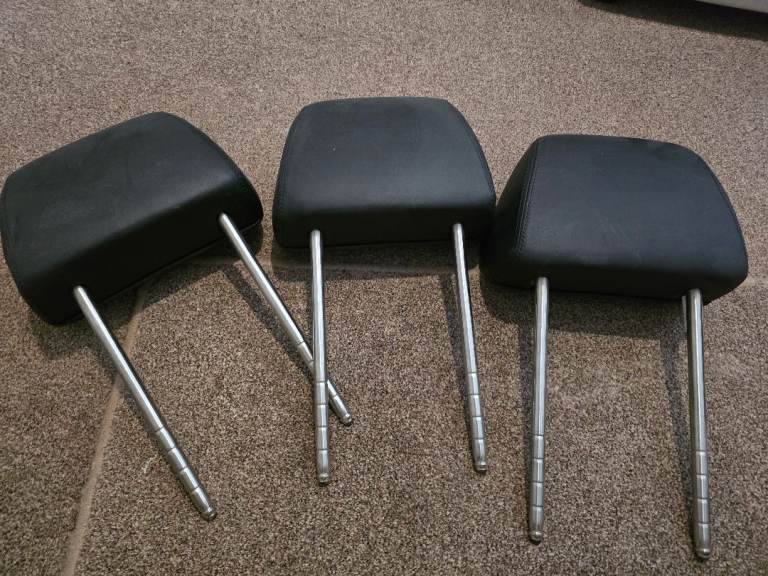 Golf mk4 headrests 
