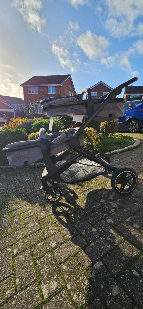 image for Hauck Double Pushchair