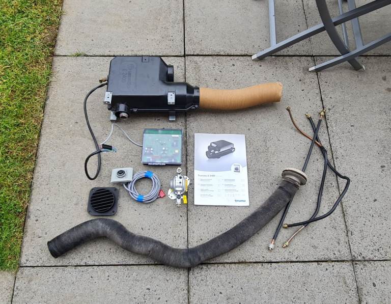 Trumatic E 2400 Gas Camper Air Heater