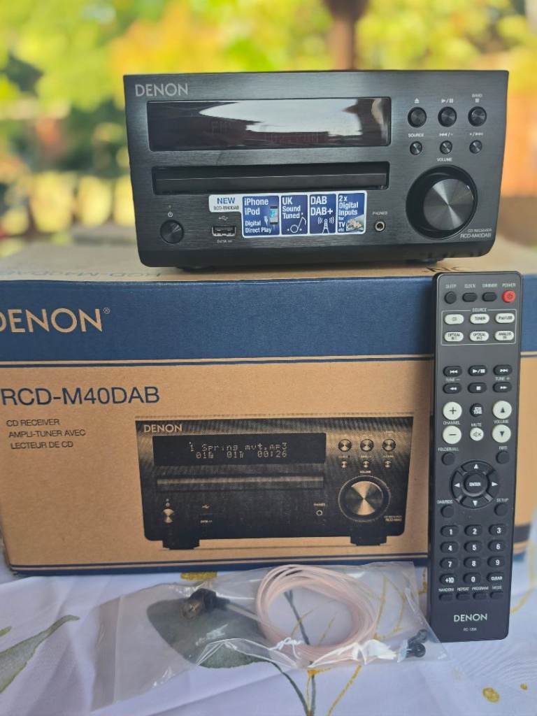 DENON RCD-M40DAB hifi system