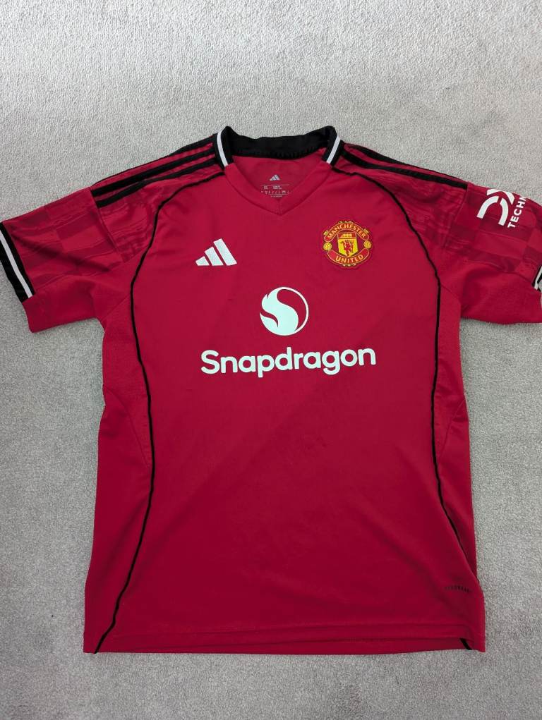 Manchester United Shirt 