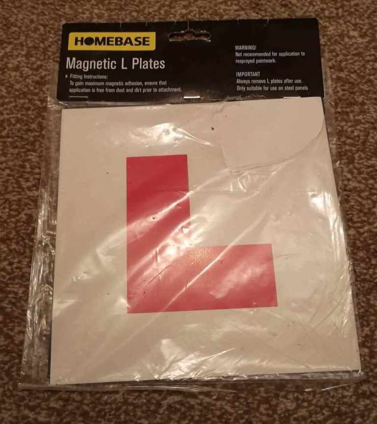 New magnetic L plates packaging ripped